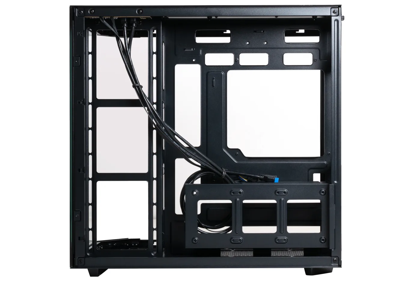 PC Case Vinga Warlike