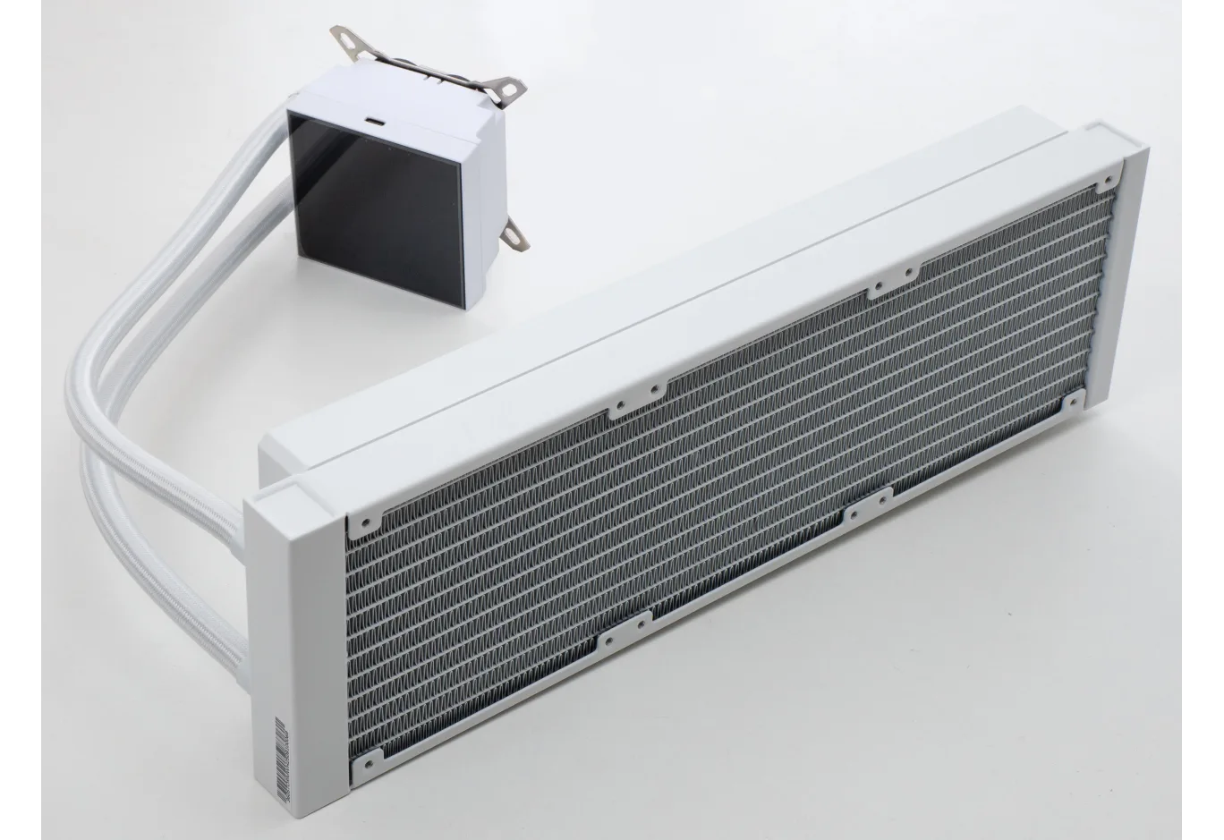 Liquid cooling system Vinga Storm White