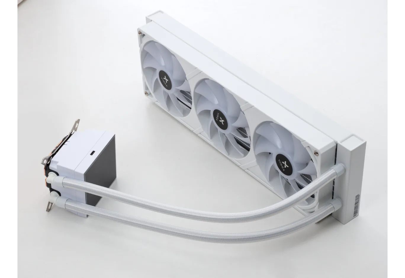 Liquid cooling system Vinga Storm White