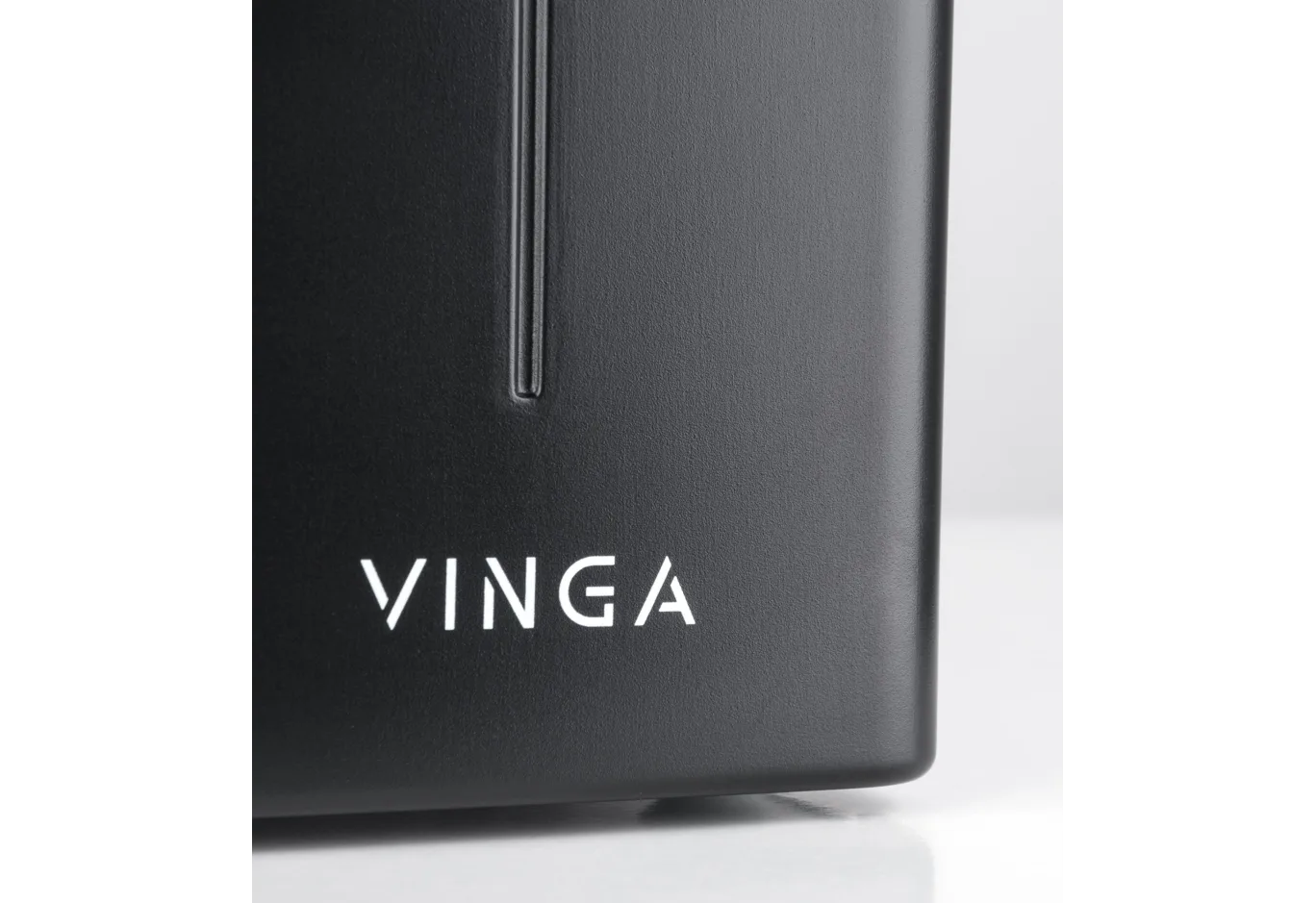 Uninterruptible Power Supply Vinga LED 1500VA metal case (VPE-1500M)