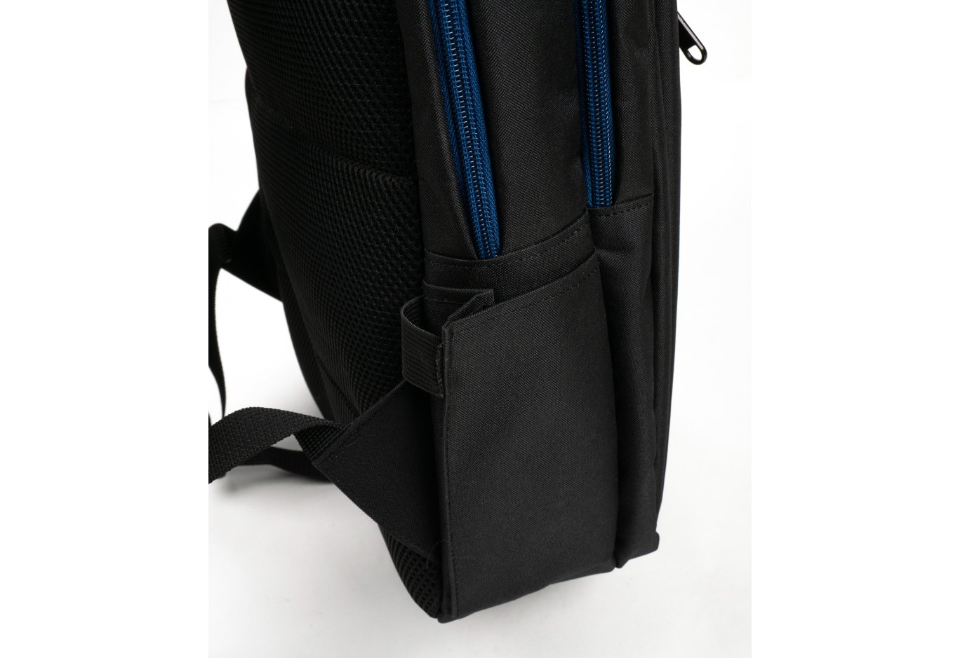 Рюкзак для ноутбука Vinga 17.3" NBP717 Black (NBP717BK)