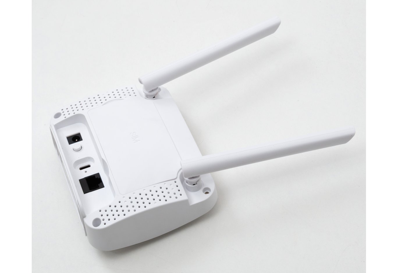 Router Vinga IndHome 4G C101 (VMRL-C101W)